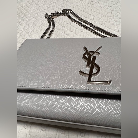 YSL Kate medium bag in gray leather and silver hardware - Picture 6 of 9